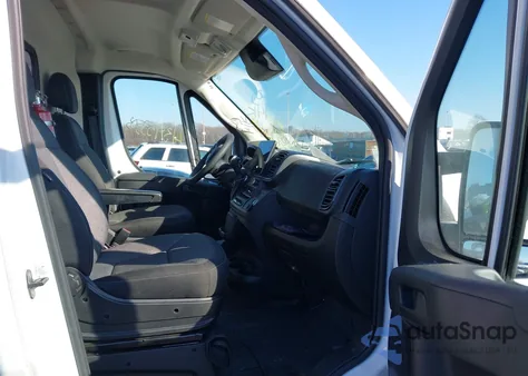 2025 Ram Promaster 2500 Tradesman High Roof 159 Wb W/Pass Seat z USA, uszkodzony, nr VIN 3C6LRVDG7SE532144